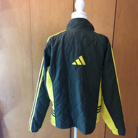 Adidas suit - Picture 4 of 6